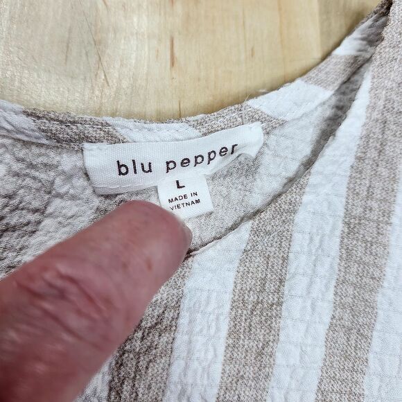 Blu Pepper Striped Ruffle Blouse - Picture 4 of 10